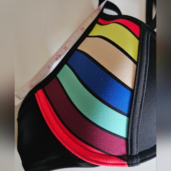 PINK Victoria's Secret Bikini Top - Picture 5 of 9